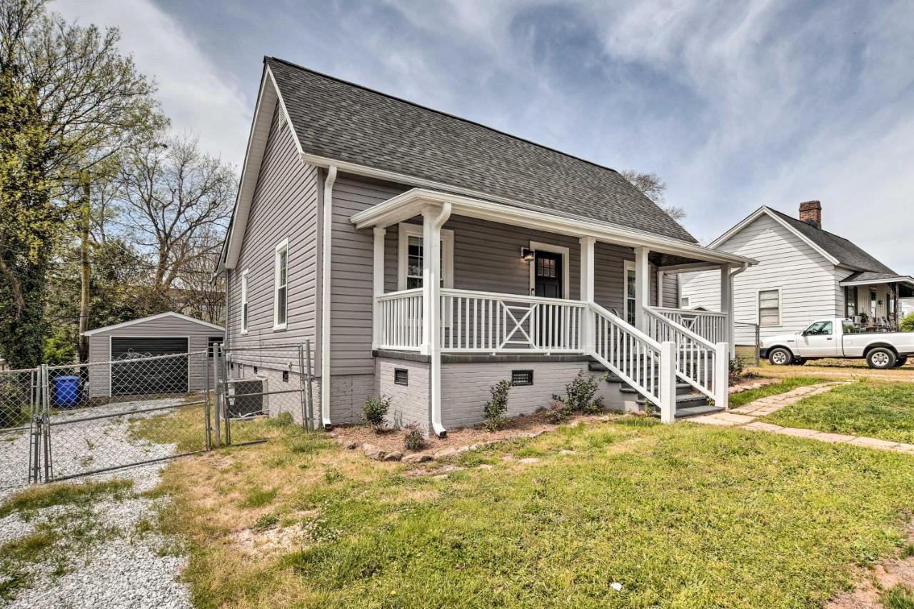 Ideally Located Penne Place With Deck And Grill Greenville Exterior foto